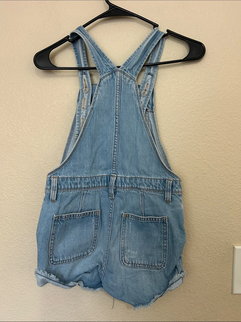 Light Blue & Black Denim Kids' Short Overalls